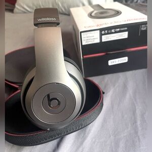Beats by Dre, Brand New, Never Been Used, Studio 2 Wireless Titanium Headphones
